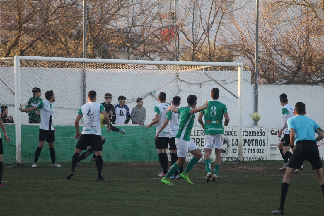Fotos: Racing Valverdeño – Jerez (II)