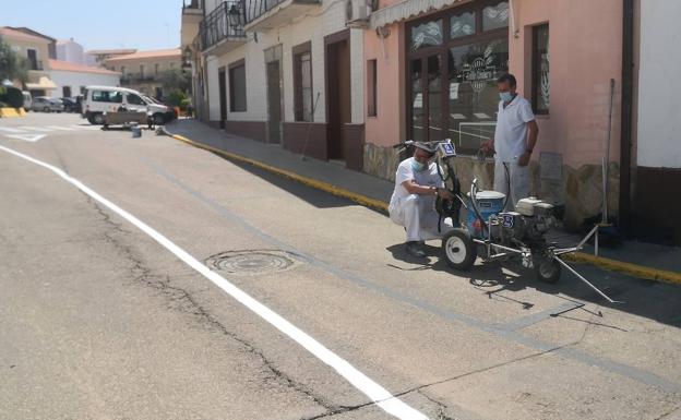 Pintura de la señalética en las calles