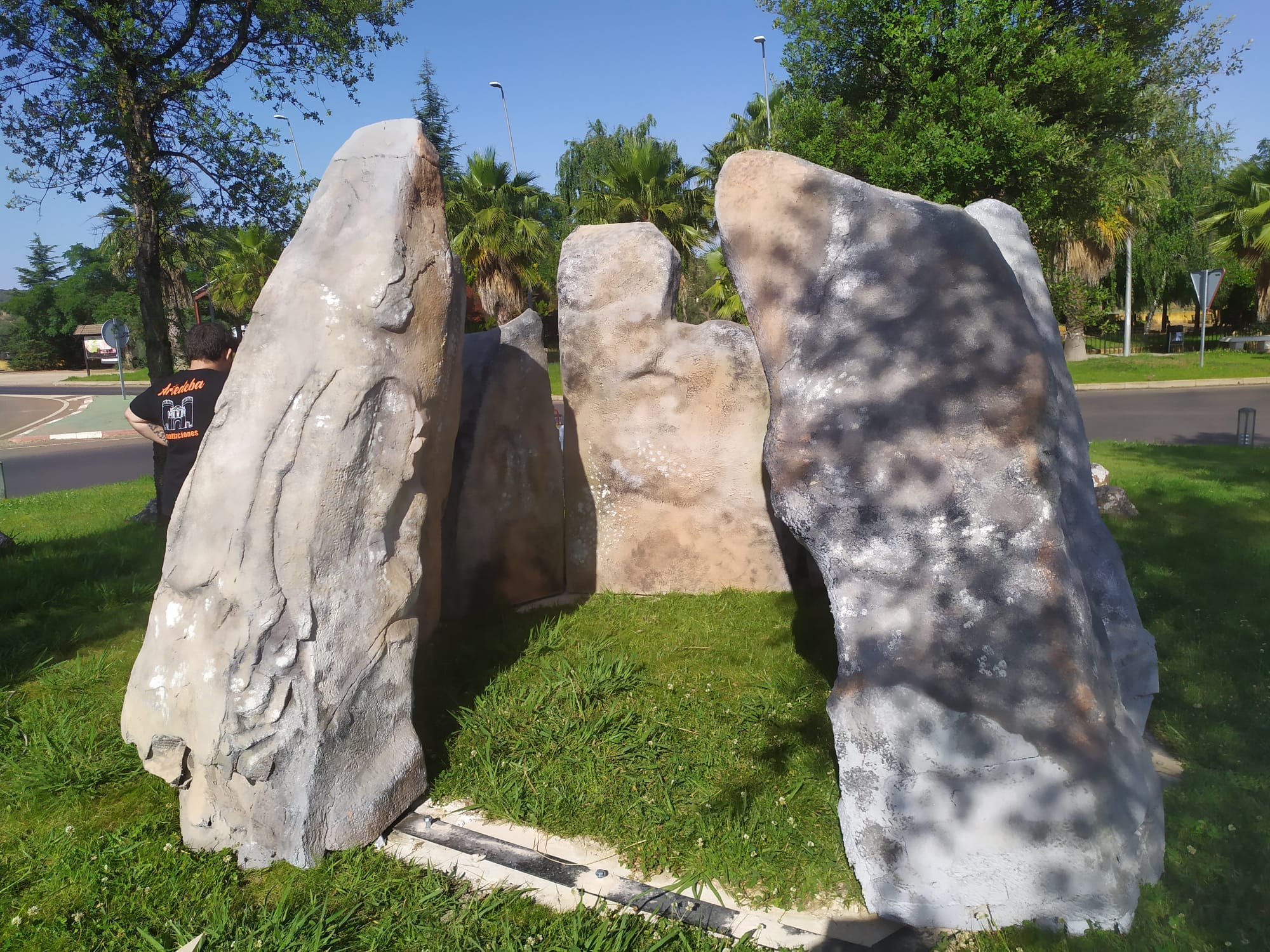Fotos: Replica del Dolmen El Rebellao