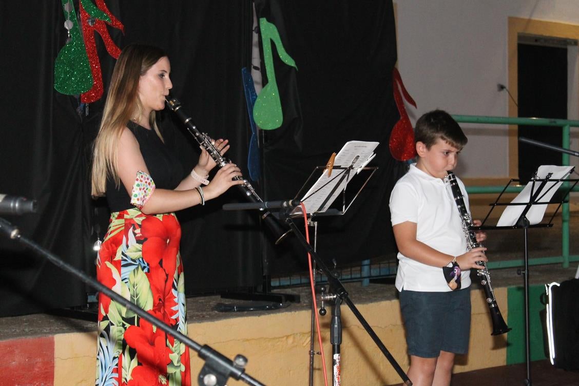 Fotos: Concierto de la Escuela Municipal de Música (II)