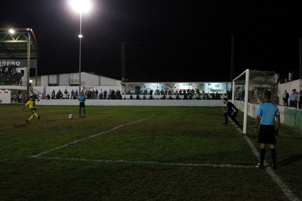 Fotos: Racing Valverdeño - Olivenza (II)