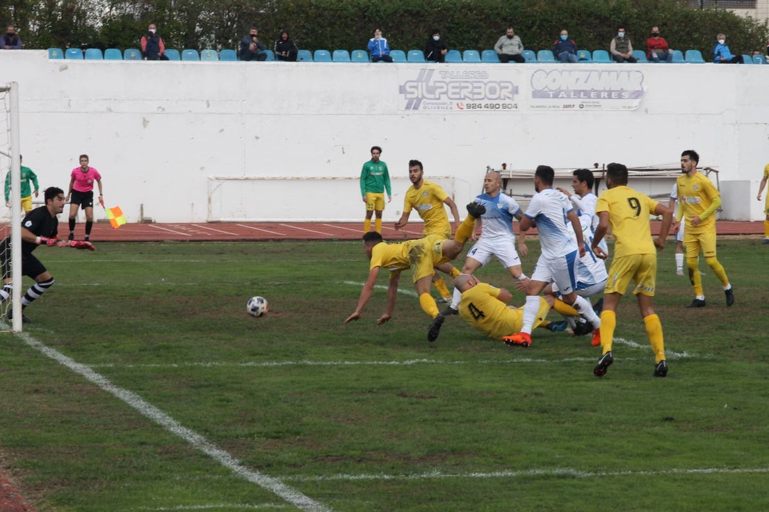 Fotos: Olivenza – Racing Valverdeño (II)