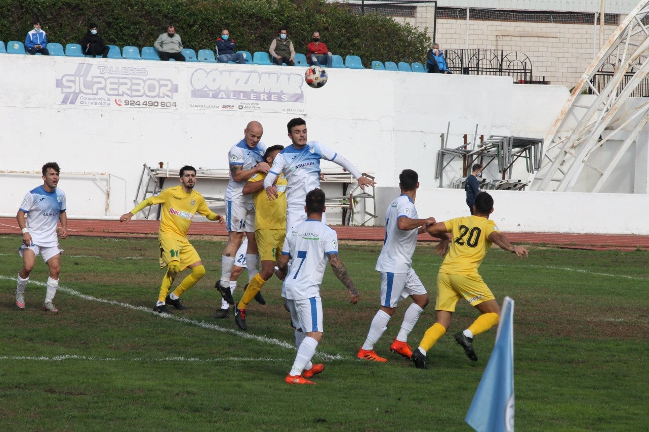 Fotos: Olivenza – Racing Valverdeño (II)