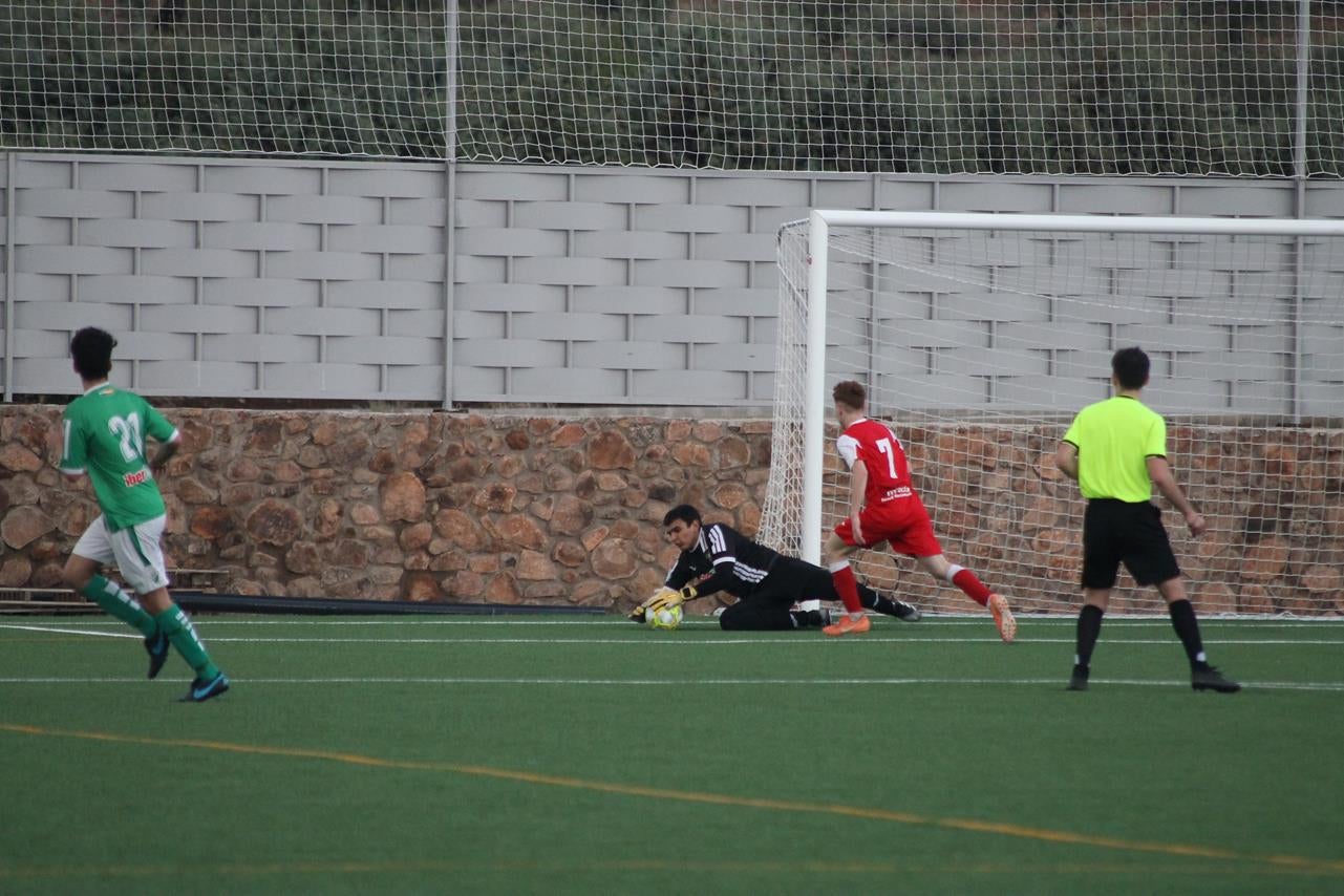 Fotos: Juveniles Racing Valverdeño – Fuente de Cantos