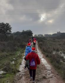 Imagen secundaria 2 - Celebrada la ruta senderista solidaria