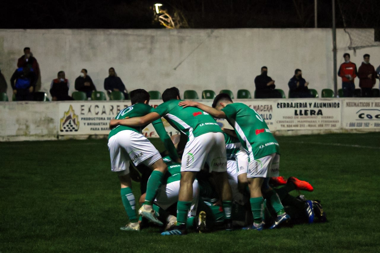 Fotos: Racing Valverdeño – Olivenza (II)