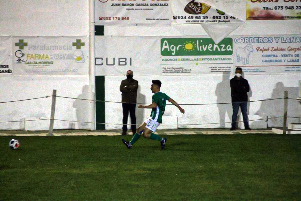 Fotos: Racing Valverdeño – Olivenza (II)