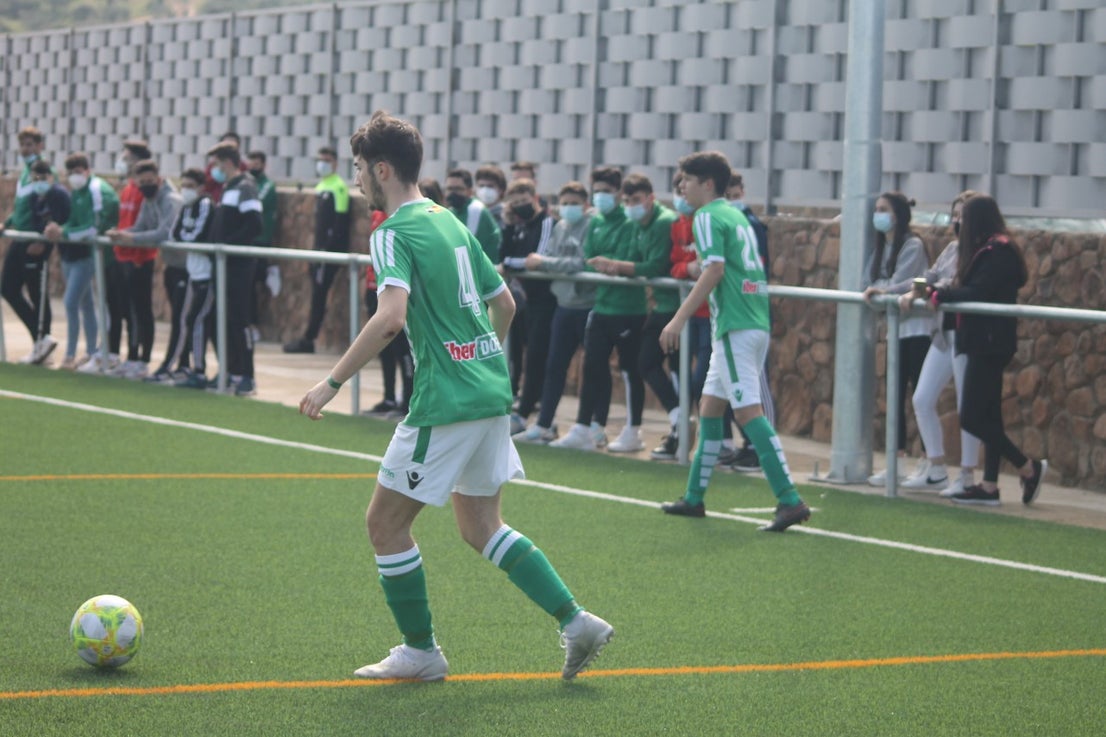 Fotos: Juveniles: Racing Valverdeño – Gran Maestre (I)