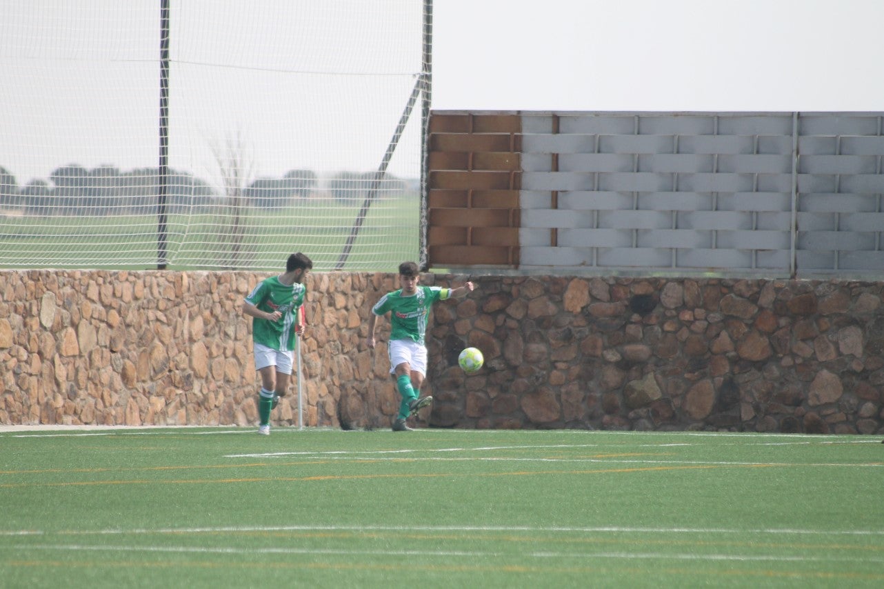 Fotos: Juveniles: Racing Valverdeño – Gran Maestre (I)