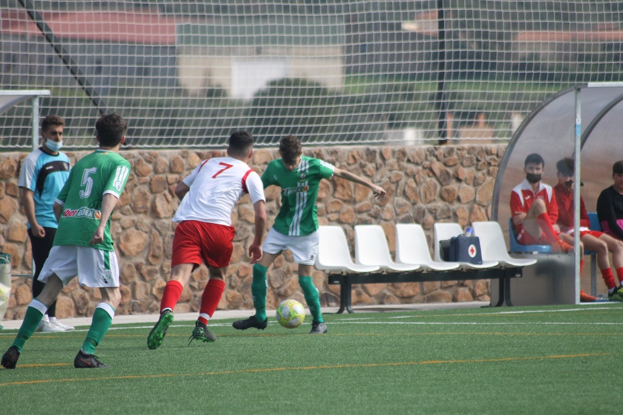 Fotos: Juveniles: Racing Valverdeño – Gran Maestre (I)