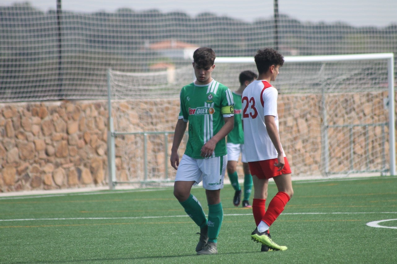 Fotos: Juveniles: Racing Valverdeño – Gran Maestre (I)