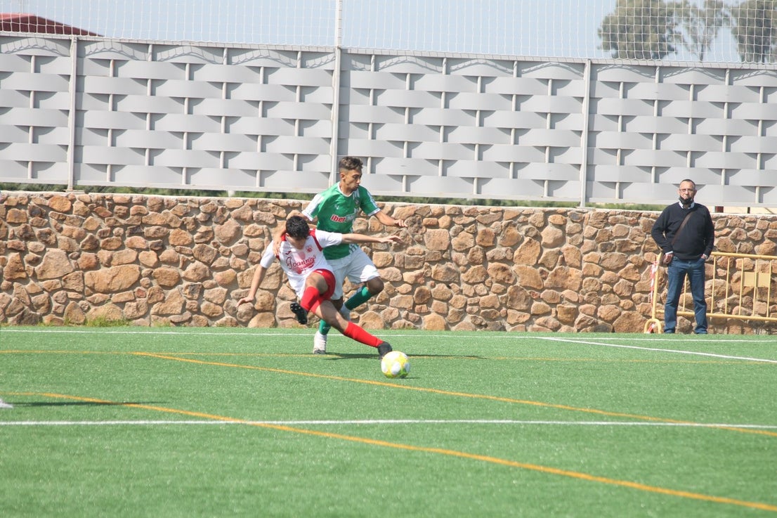 Fotos: Juveniles: Racing Valverdeño – Gran Maestre (III)