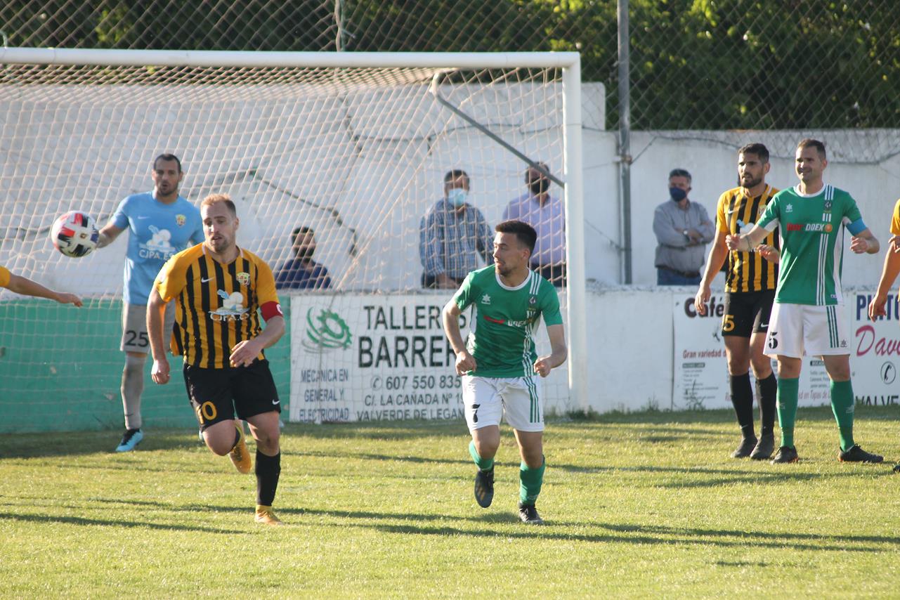 Fotos: Racing Valverdeño – AD Lobón (III)