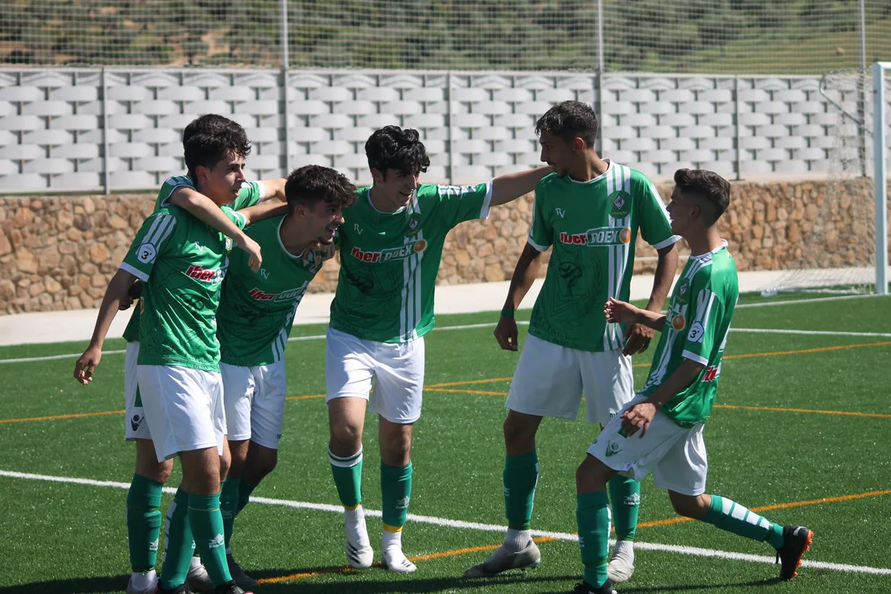 Fotos: Juveniles: Racing Valverdeño – UC La Estrella (I)