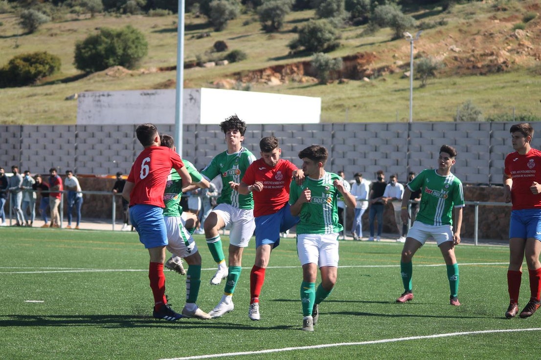 Fotos: Juveniles: Racing Valverdeño – UC La Estrella (II)