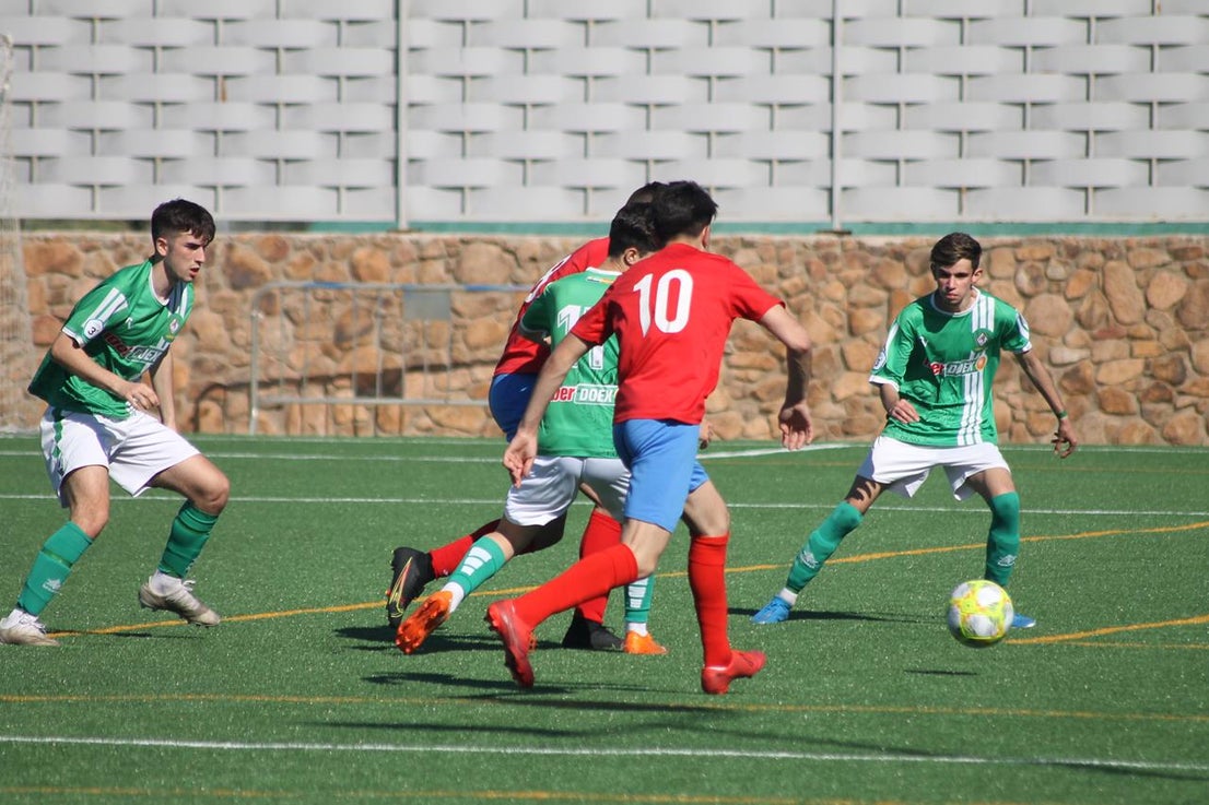 Fotos: Juveniles: Racing Valverdeño – UC La Estrella (II)