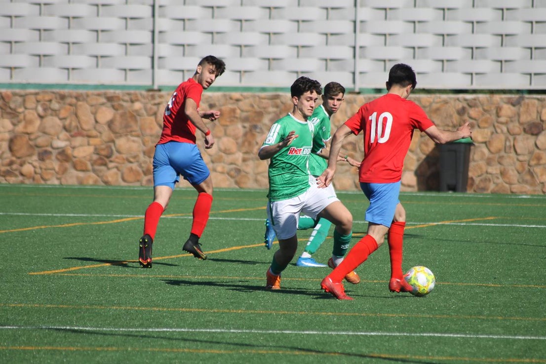 Fotos: Juveniles: Racing Valverdeño – UC La Estrella (II)