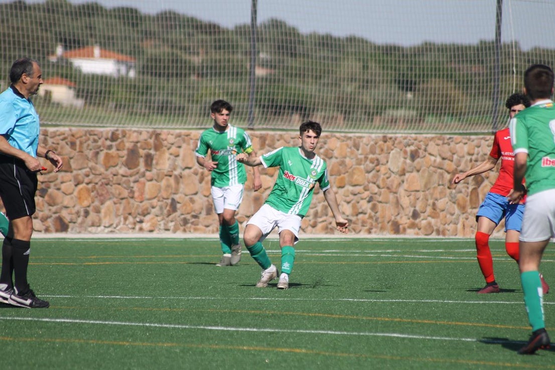 Fotos: Juveniles: Racing Valverdeño – UC La Estrella (II)