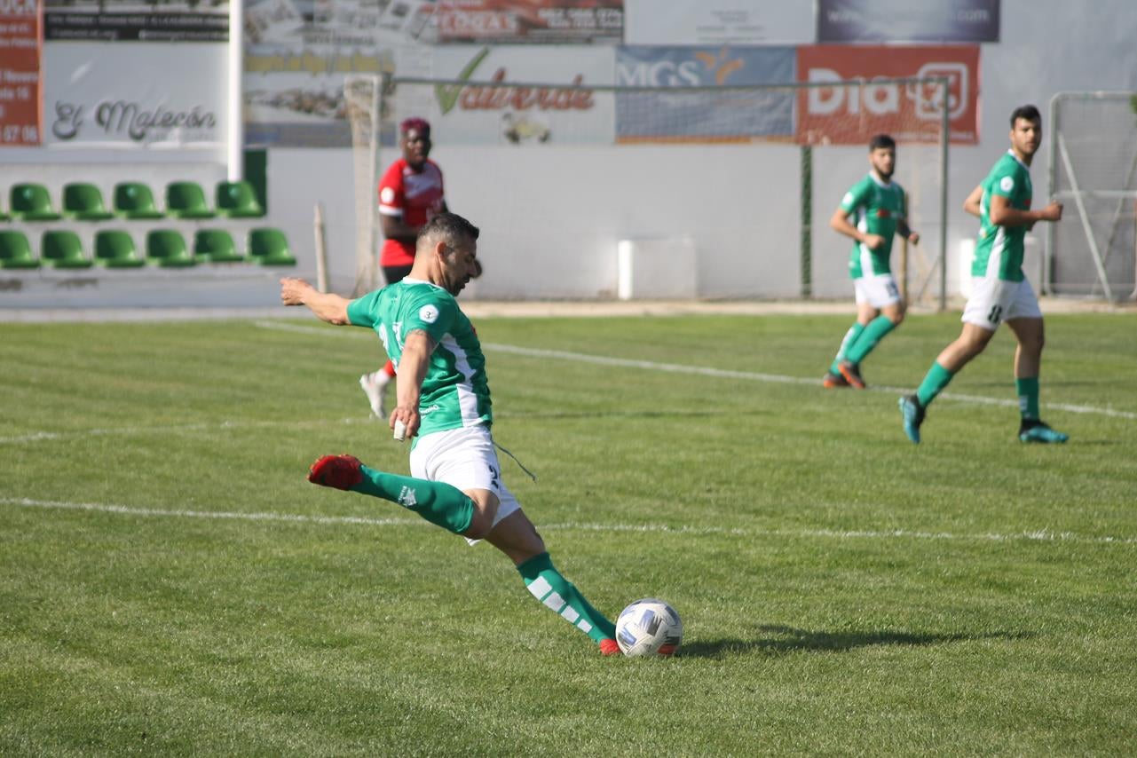 Fotos: Racing Valverdeño – Campanario (I)