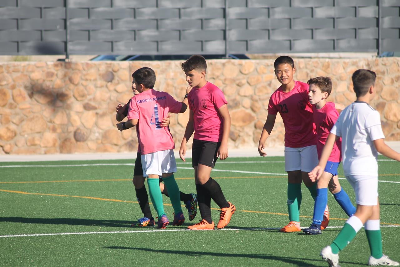 Fotos: Cierre de temporada de la Escuela de Fútbol Base (I)
