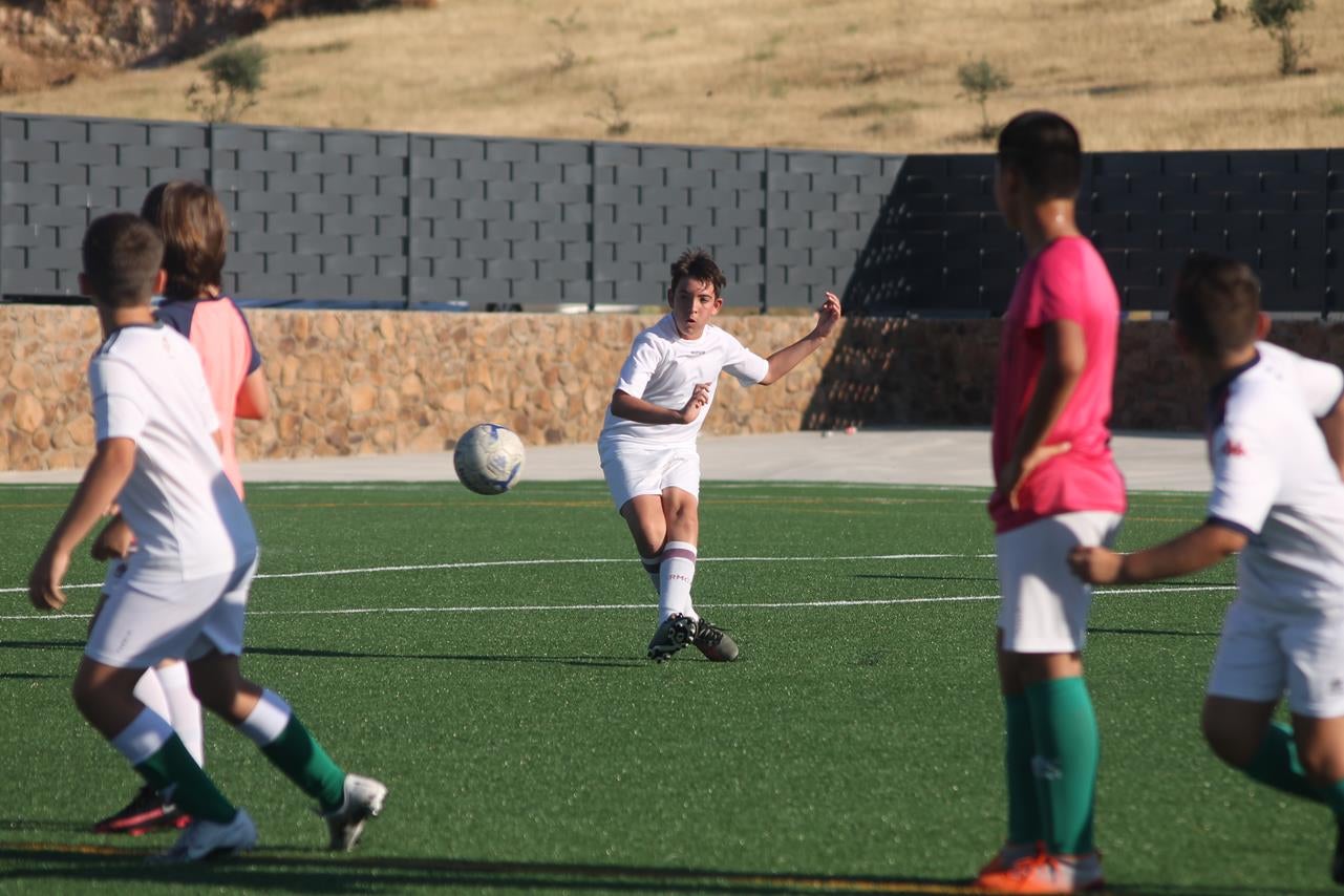 Fotos: Cierre de temporada de la Escuela de Fútbol Base (I)