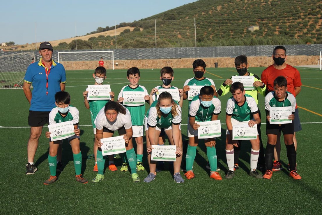Fotos: Cierre de temporada de la Escuela de Fútbol Base (II)
