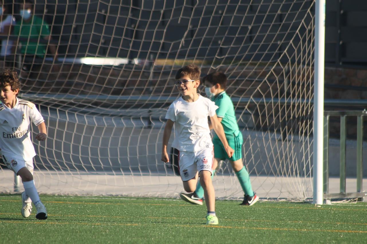Fotos: Cierre de temporada de la Escuela de Fútbol Base (II)