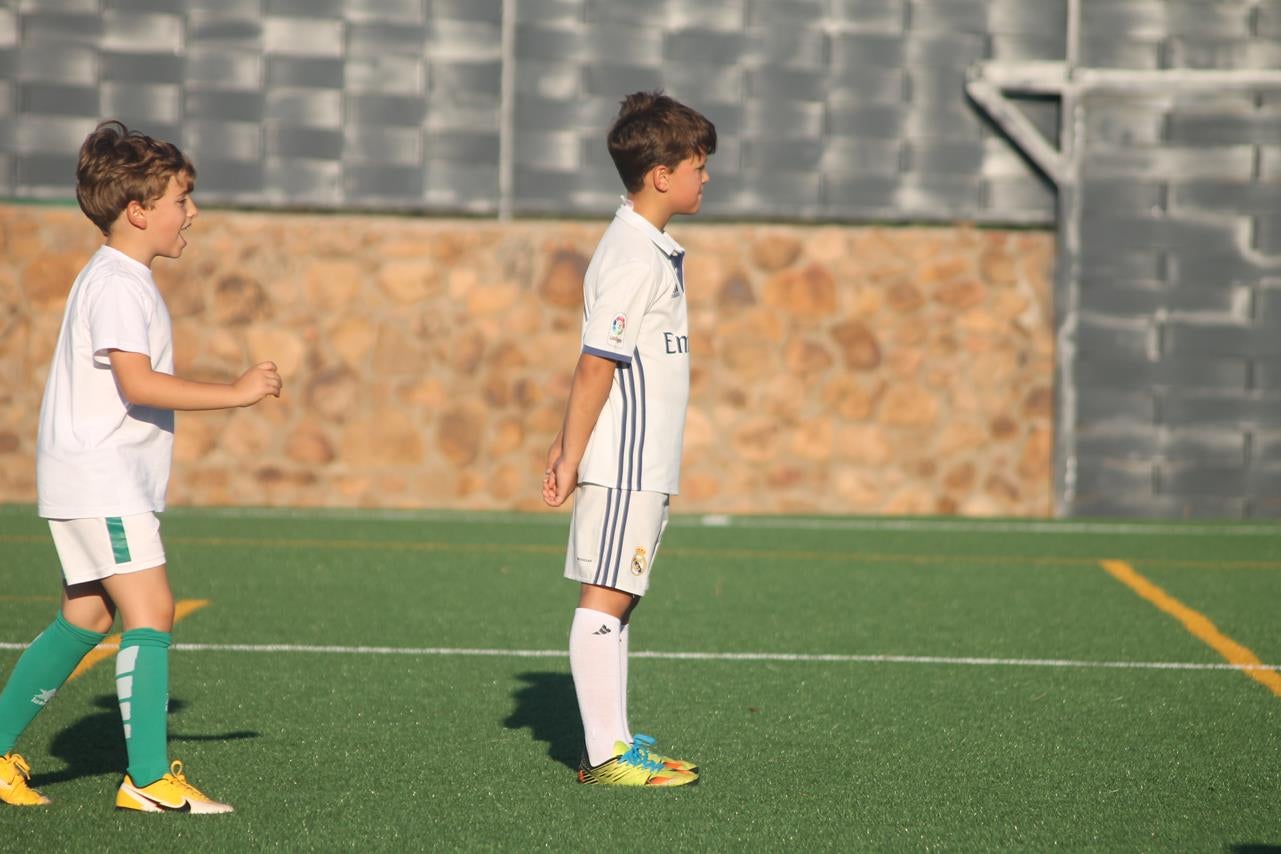 Fotos: Cierre de temporada de la Escuela de Fútbol Base (II)