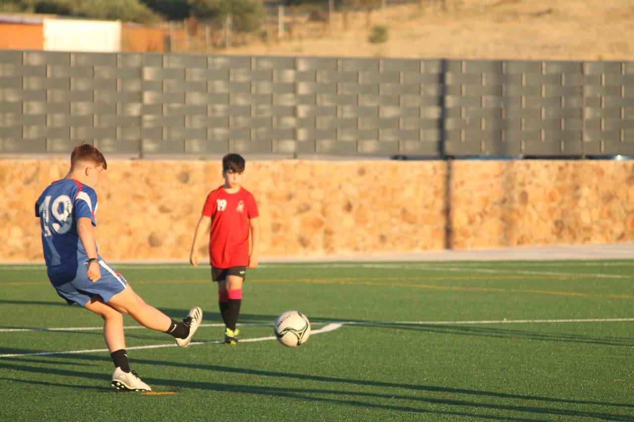 Fotos: Cierre de temporada de la Escuela de Fútbol Base (IV)