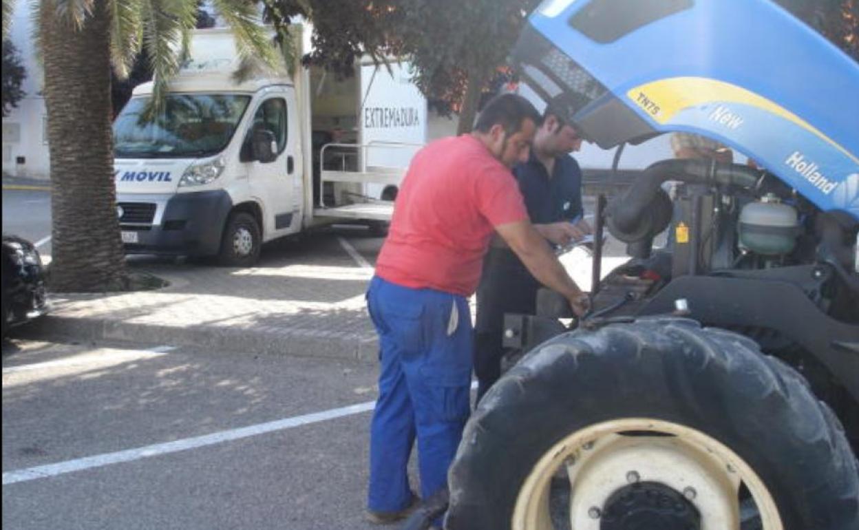 Este jueves comienzan las inspecciones técnicas de vehículos agrícolasITV