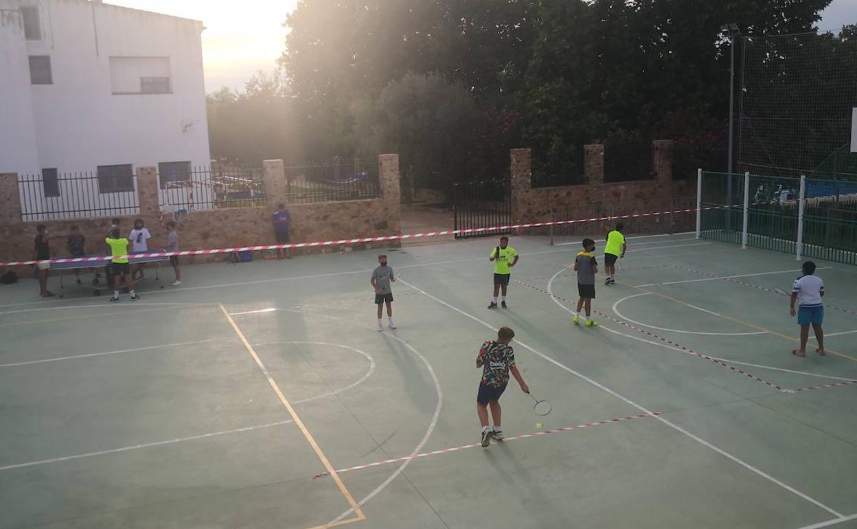 Actividades celebradas en la pista del gimnasio municipal