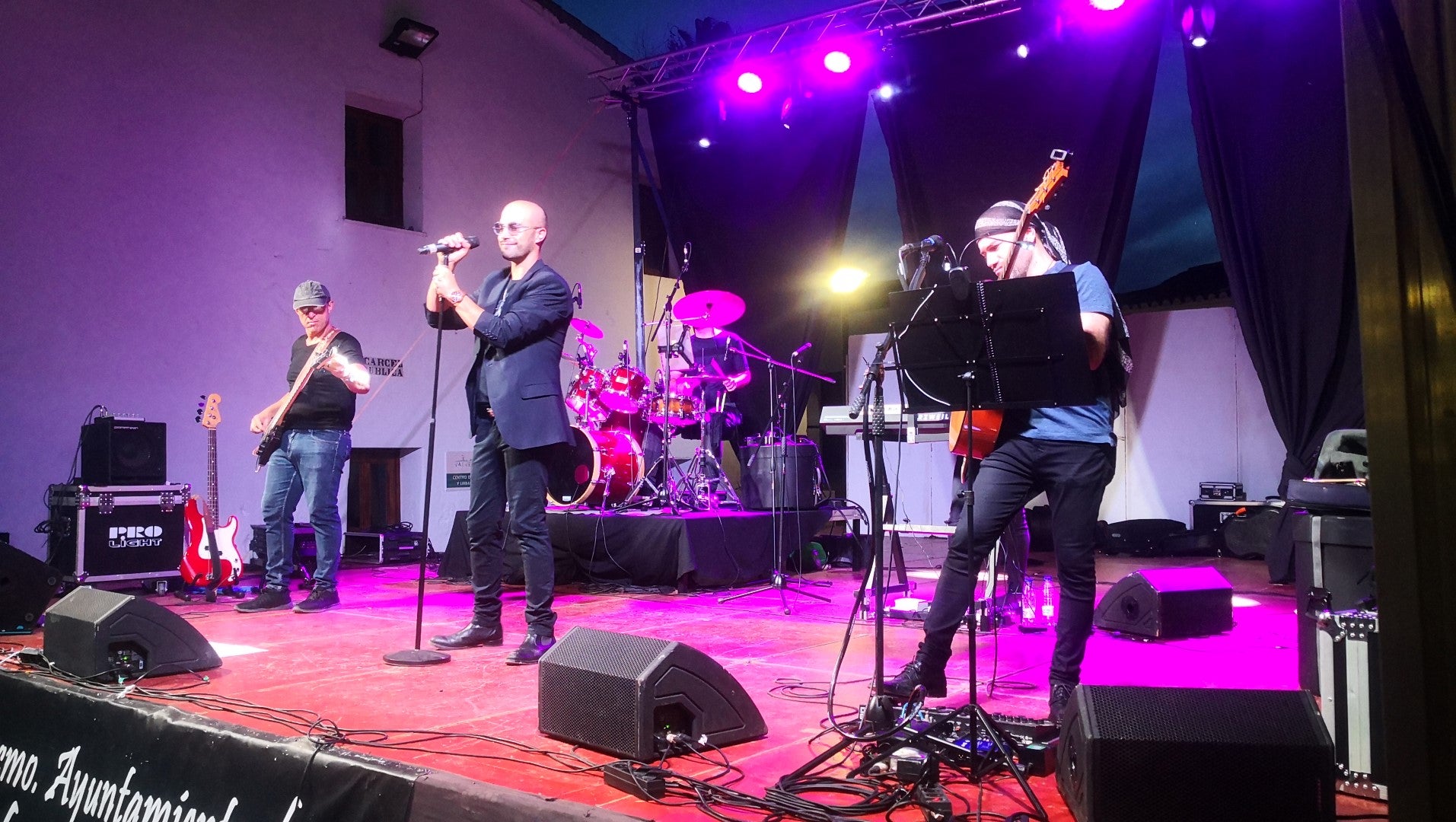 Fotos: Tributo a Alejandro Sanz por Juan Pedro Bonet 2021