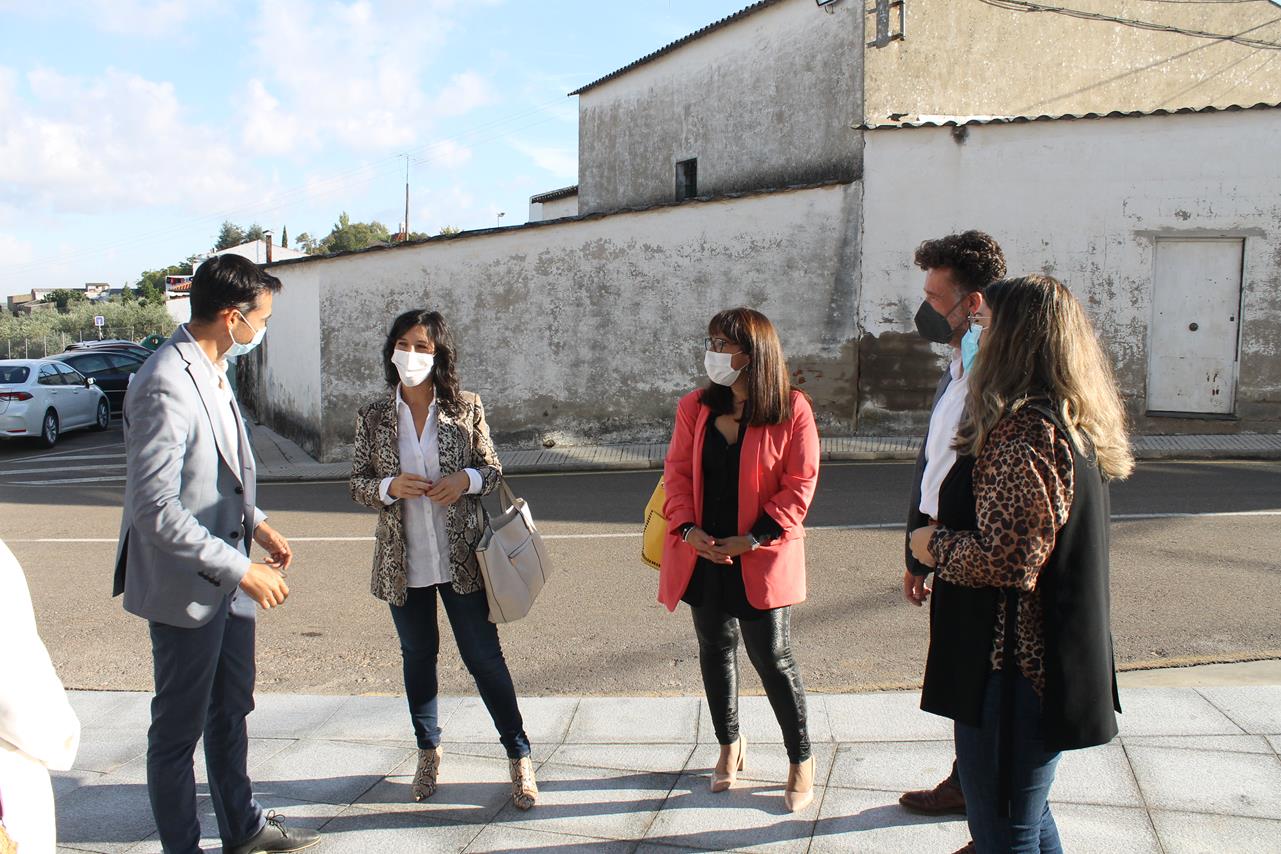 Fotos: Visita de la Consejera de Educación y Empleo, Esther Gutiérrez