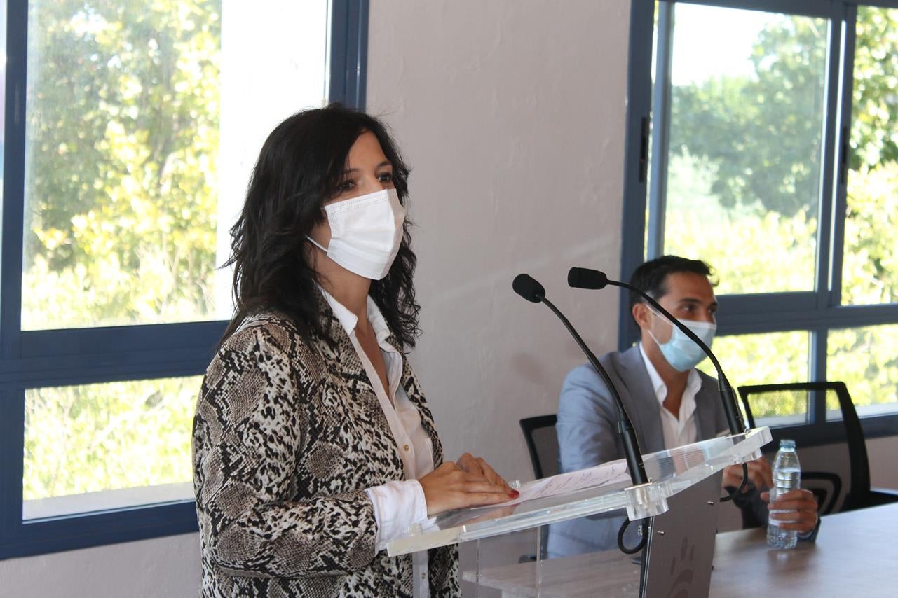 Fotos: Visita de la Consejera de Educación y Empleo, Esther Gutiérrez