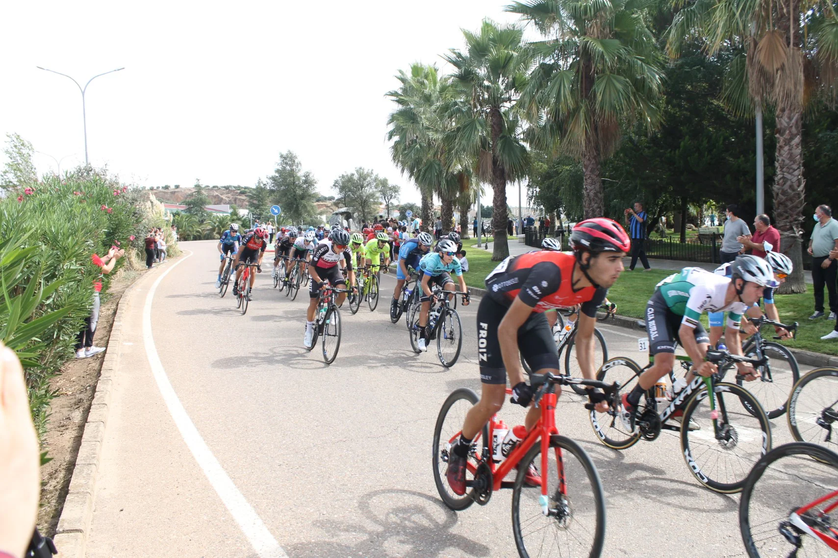 Fotos: Vuelta a Extremadura en Valverde de Leganés (II)