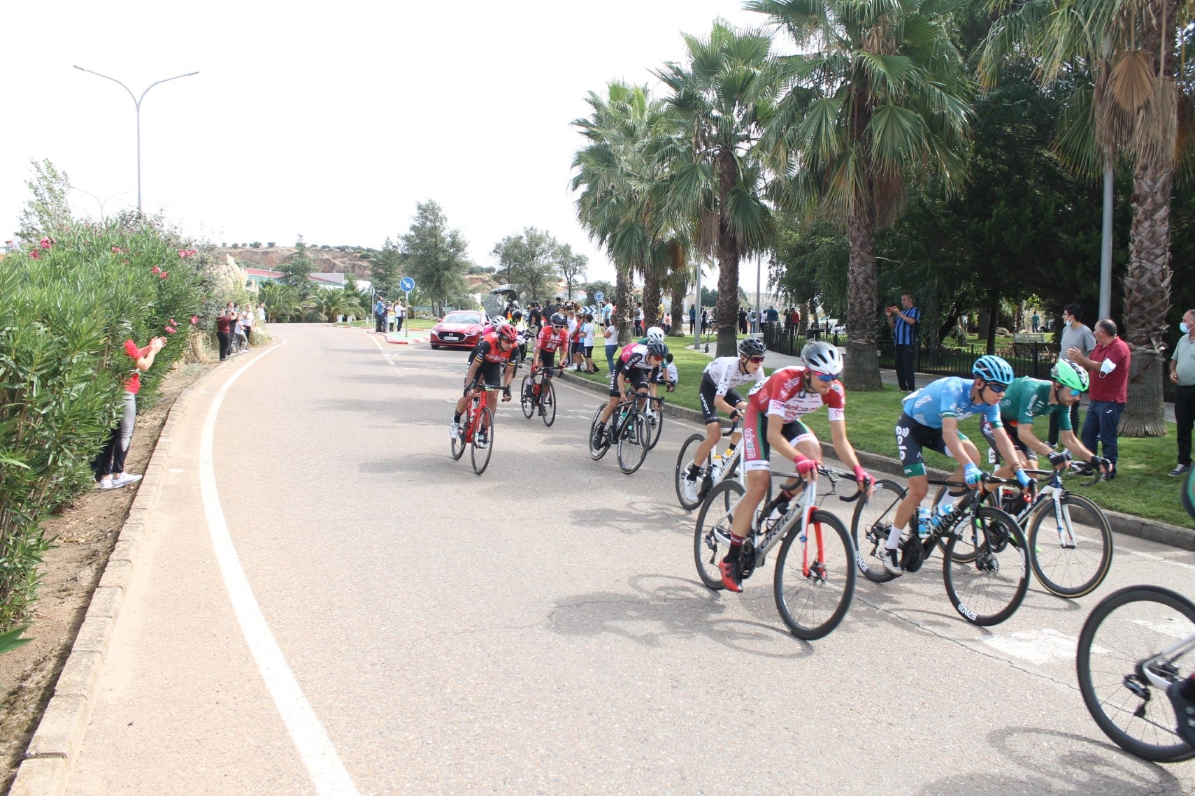 Fotos: Vuelta a Extremadura en Valverde de Leganés (II)