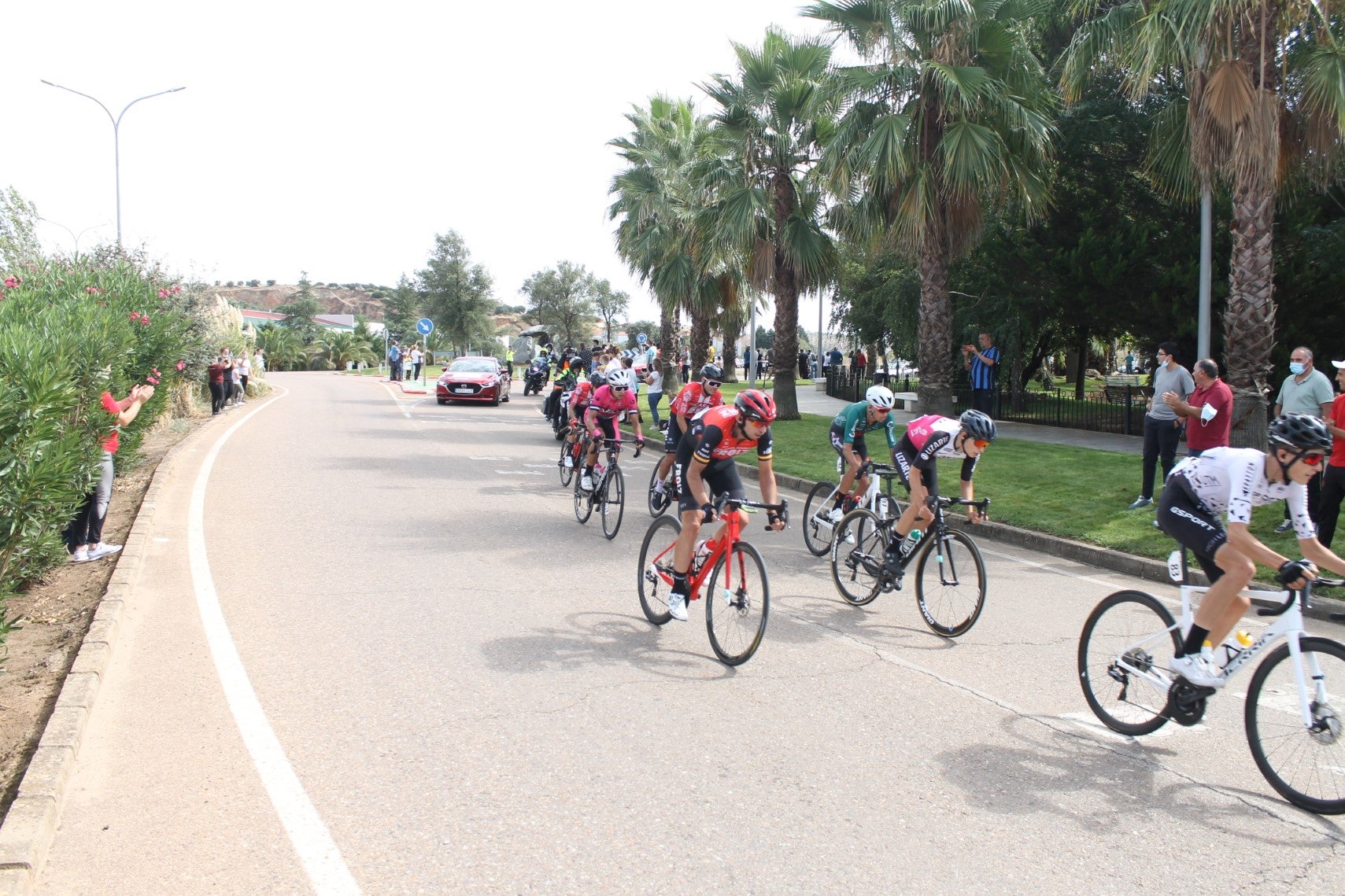 Fotos: Vuelta a Extremadura en Valverde de Leganés (II)