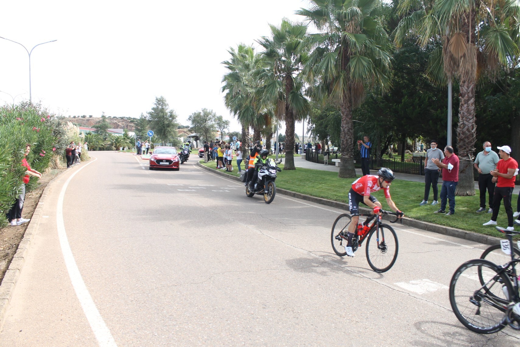 Fotos: Vuelta a Extremadura en Valverde de Leganés (II)