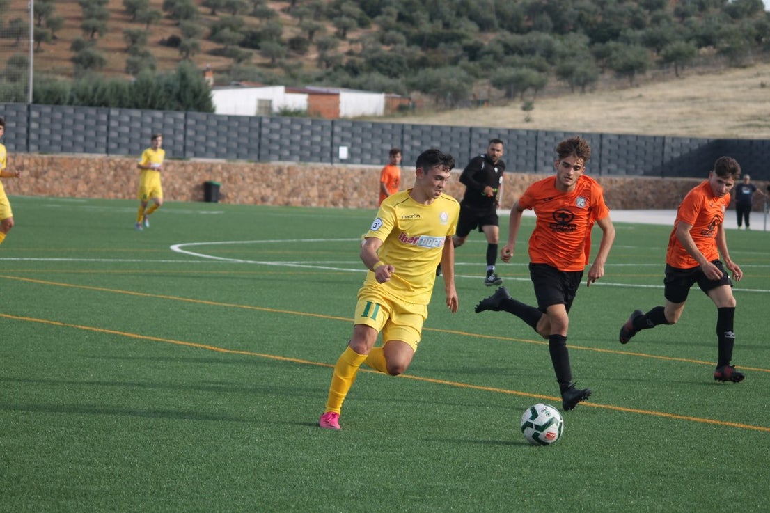 Fotos: Juveniles: Racing Valverdeño – Alconchel