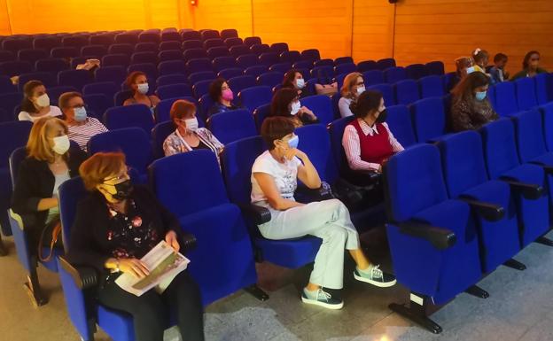 Algunas de las asistentes al acto