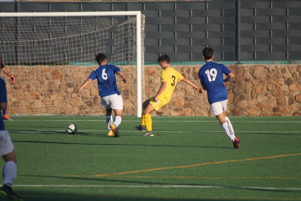 Fotos: Juveniles: Racing Valverdeño – Don Bosco