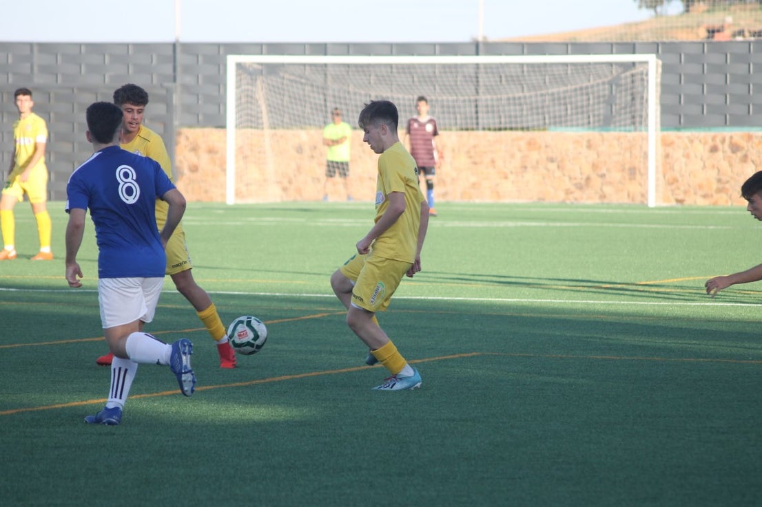 Fotos: Juveniles: Racing Valverdeño – Don Bosco