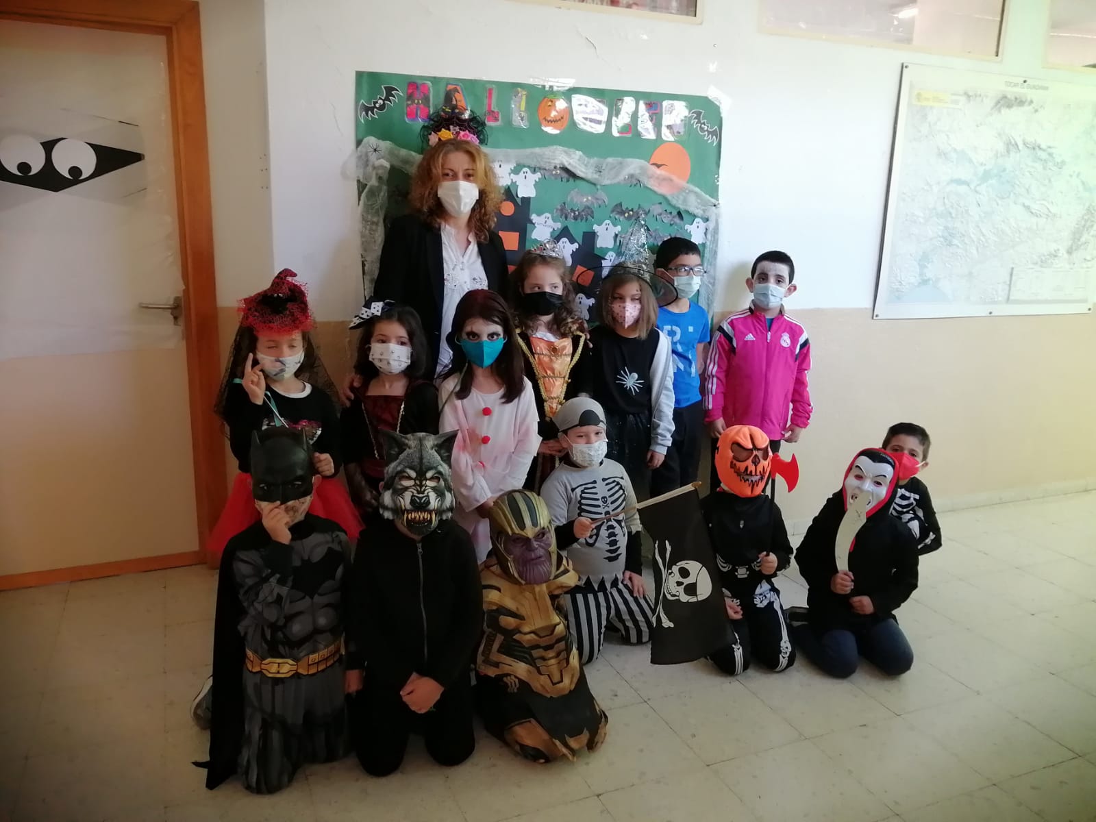 Fotos: Celebración de 'Todos los Santos' y Halloween en el Colegio Público 'César Hurtado Delicado'