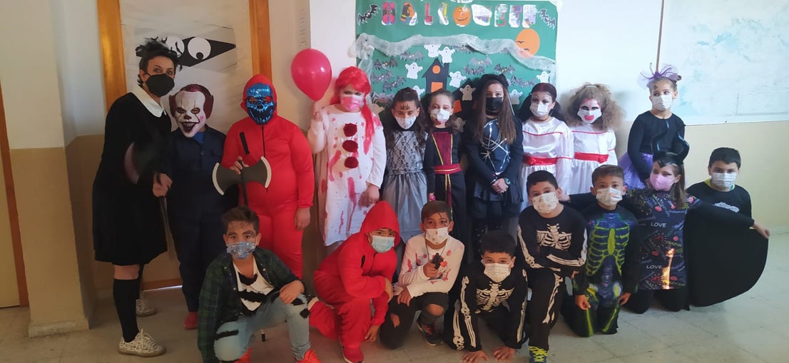 Fotos: Celebración de 'Todos los Santos' y Halloween en el Colegio Público 'César Hurtado Delicado'