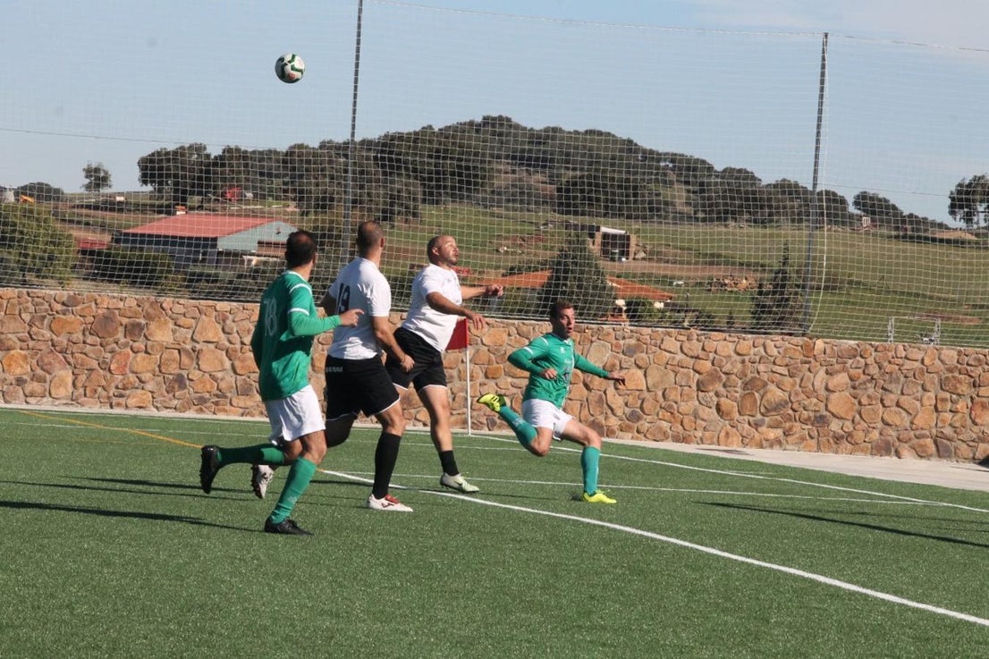 Fotos: Veteranos Valverde – EMD Sanvicenteña (II)