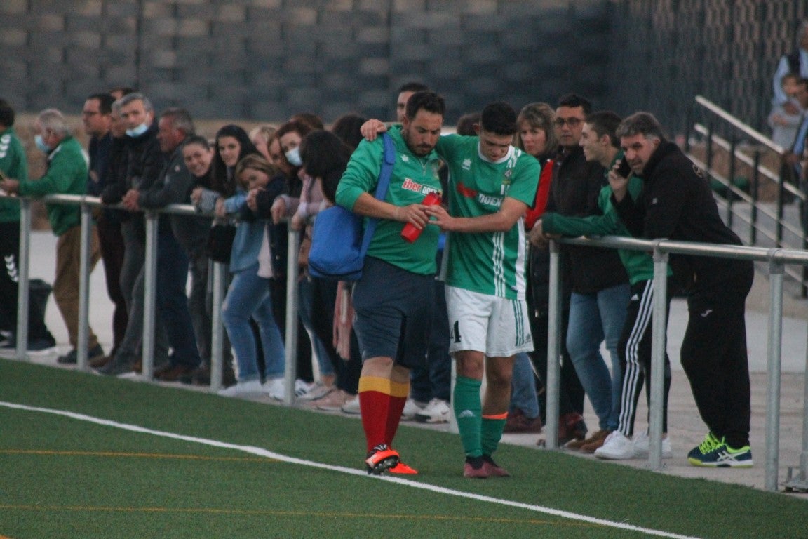 Fotos: Juveniles Racing Valverdeño – EF Espanyol de Badajoz