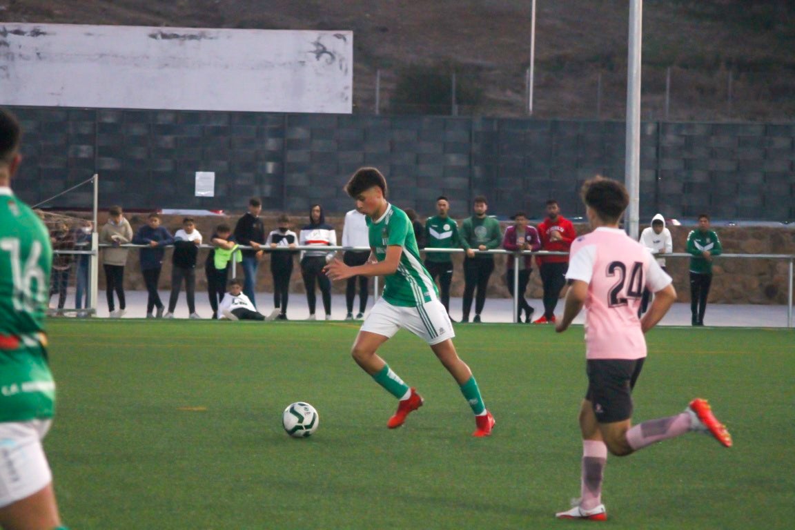 Fotos: Juveniles Racing Valverdeño – EF Espanyol de Badajoz