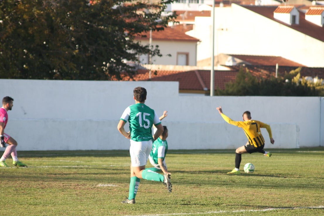 Fotos: Racing Valverdeño – AD Lobón