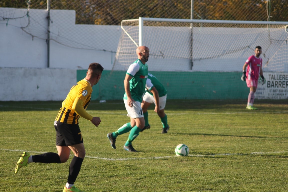Fotos: Racing Valverdeño – AD Lobón