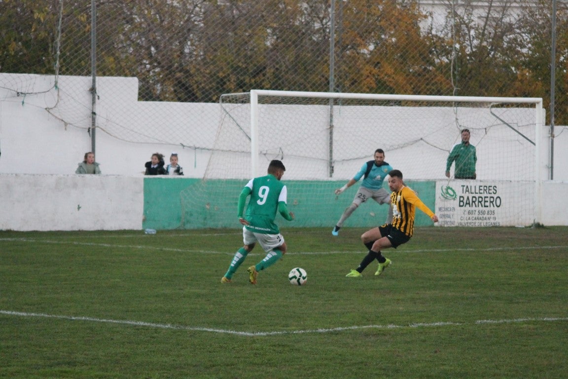 Fotos: Racing Valverdeño – AD Lobón